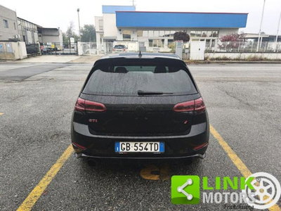 Volkswagen Golf 2.0 tsi GTI MT Ultimate 245cv (6)