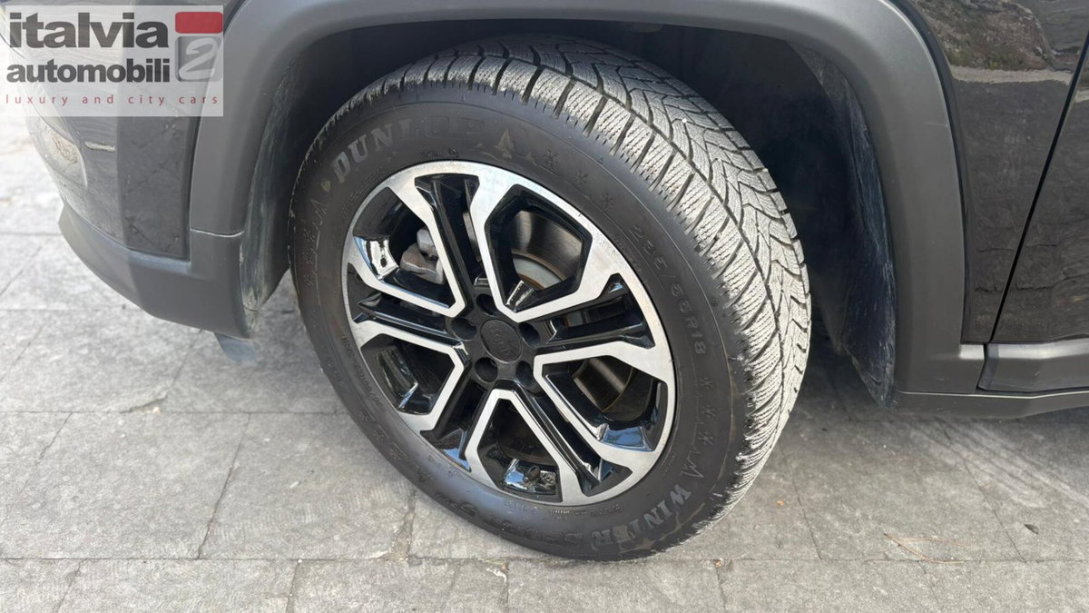 Jeep Compass 1.3 T4 190CV PHEV AT6 4xe Limited (13)
