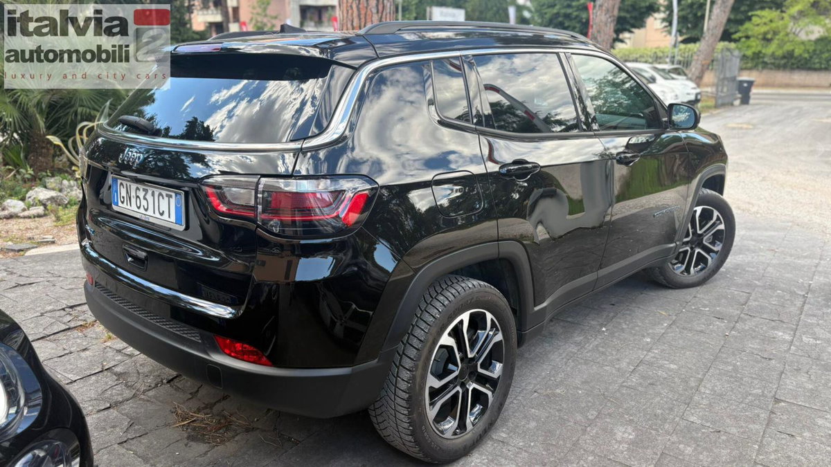 Jeep Compass 1.3 T4 190CV PHEV AT6 4xe Limited (4)
