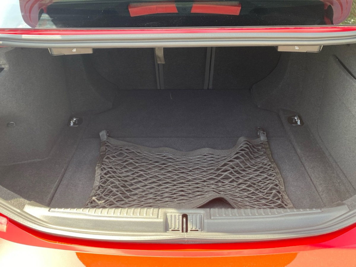 Alfa Romeo Giulia 2.9 T V6 AT8 Quadrifoglio (10)