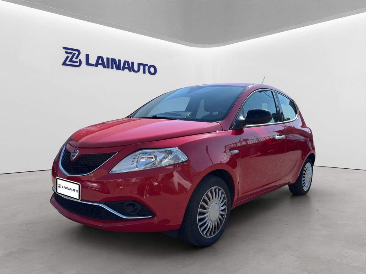 Lancia Ypsilon 1.2 69 CV 5 porte Silver