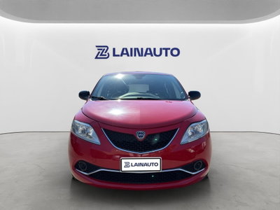 Lancia Ypsilon 1.2 69 CV 5 porte Silver (2)