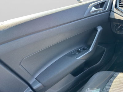 Volkswagen Taigo 1.5 tsi R-Line 150cv dsg (13)