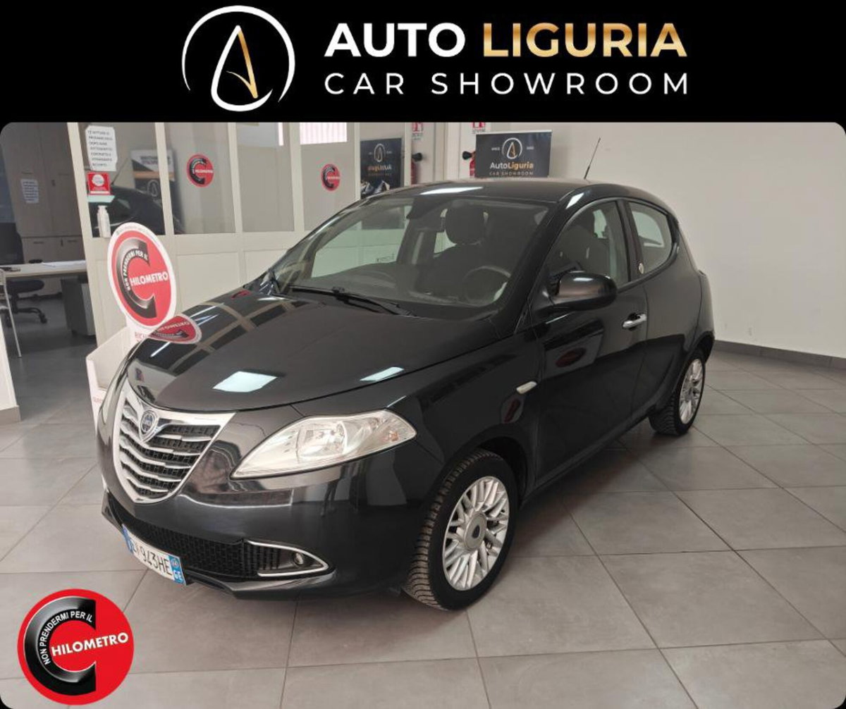 Lancia Ypsilon 1.2 69 CV 5 porte GPL Ecochic Gold