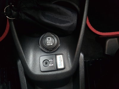 Lancia Ypsilon 1.2 69 CV 5 porte GPL Ecochic Gold (17)