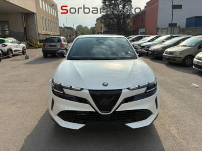 Alfa Romeo Junior 1.2 ibrida 145cv edct6 (8)