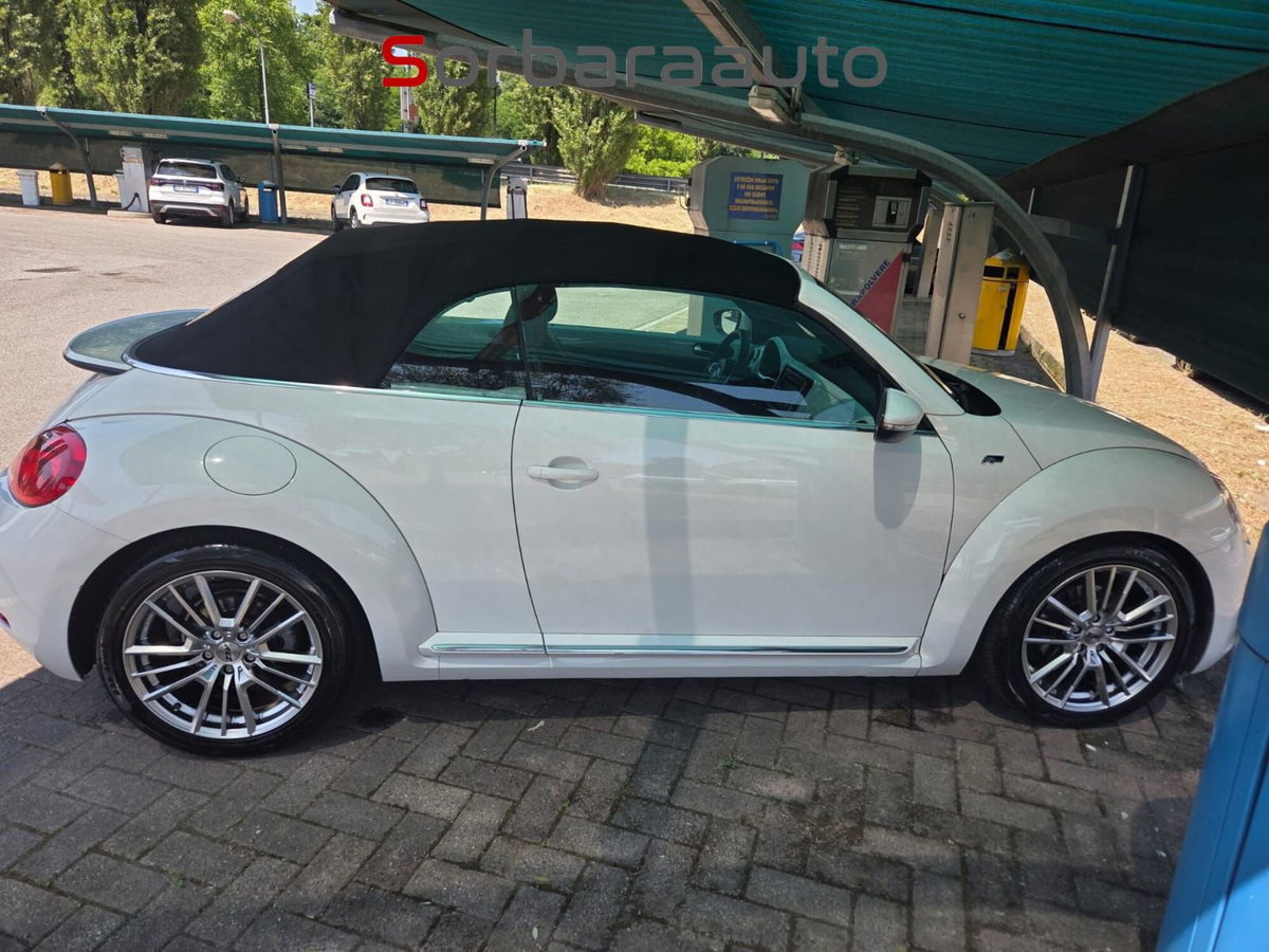 Volkswagen Maggiolino 1.6 TDI Design (4)