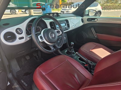 Volkswagen Maggiolino 1.6 TDI Design (9)