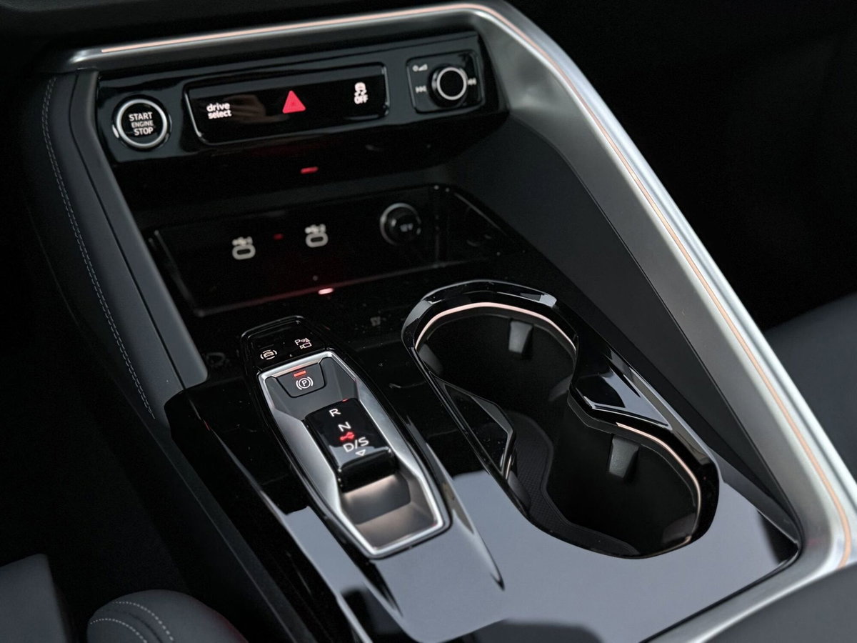 Audi Q4 Sportback 40 S line edition (18)