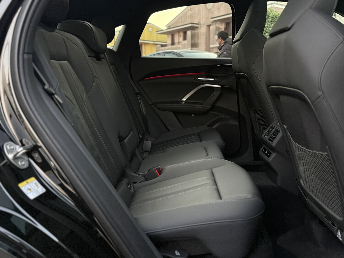 Audi Q4 Sportback 40 S line edition (19)