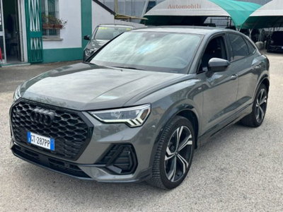 Audi Q3 Sportback 40 2.0 tdi Identity Black quattro 193cv s-tronic (2)