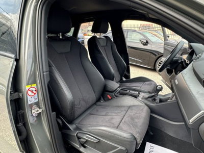 Audi Q3 Sportback 40 2.0 tdi Identity Black quattro 193cv s-tronic (7)