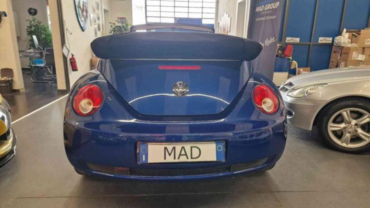 Volkswagen New Beetle Cabrio 1.6 Cabrio (6)