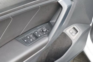 Volkswagen Tiguan 1.4 TSI eHYBRID DSG R-Line (13)