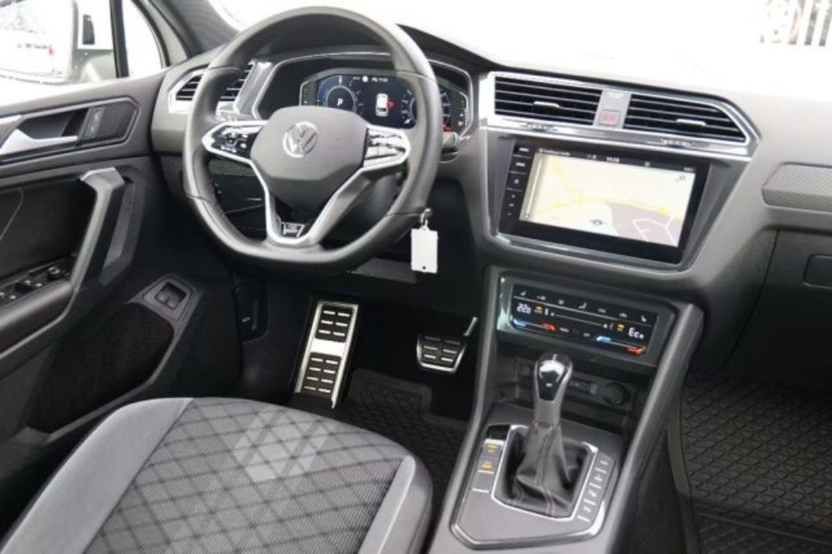 Volkswagen Tiguan 1.4 TSI eHYBRID DSG R-Line (9)