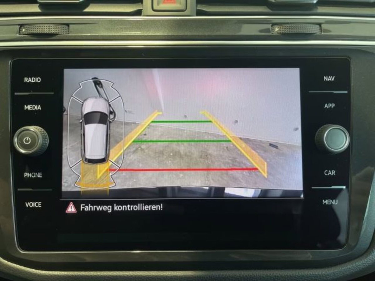 Volkswagen Tiguan 1.4 TSI eHYBRID DSG R-Line (14)