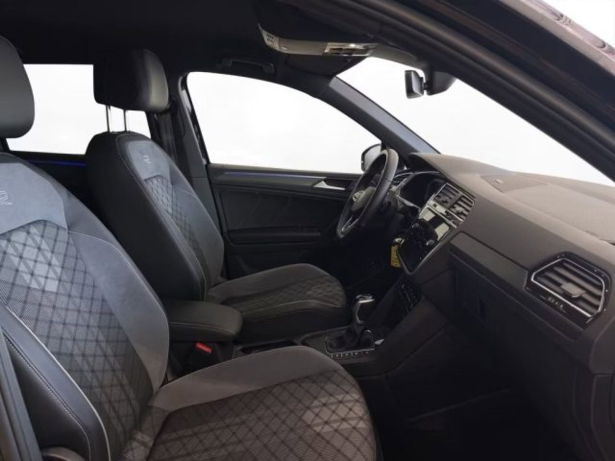 Volkswagen Tiguan 1.4 TSI eHYBRID DSG R-Line (15)