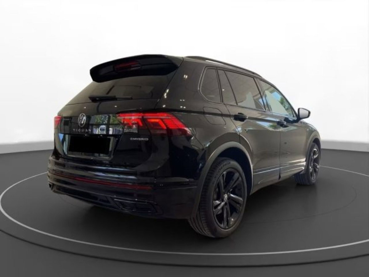 Volkswagen Tiguan 1.4 TSI eHYBRID DSG R-Line (4)