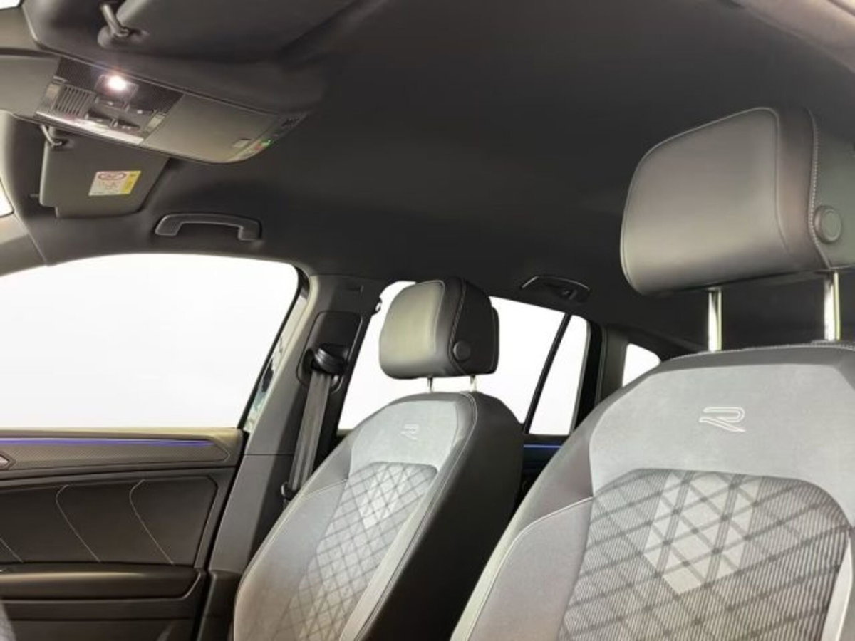 Volkswagen Tiguan 1.4 TSI eHYBRID DSG R-Line (9)