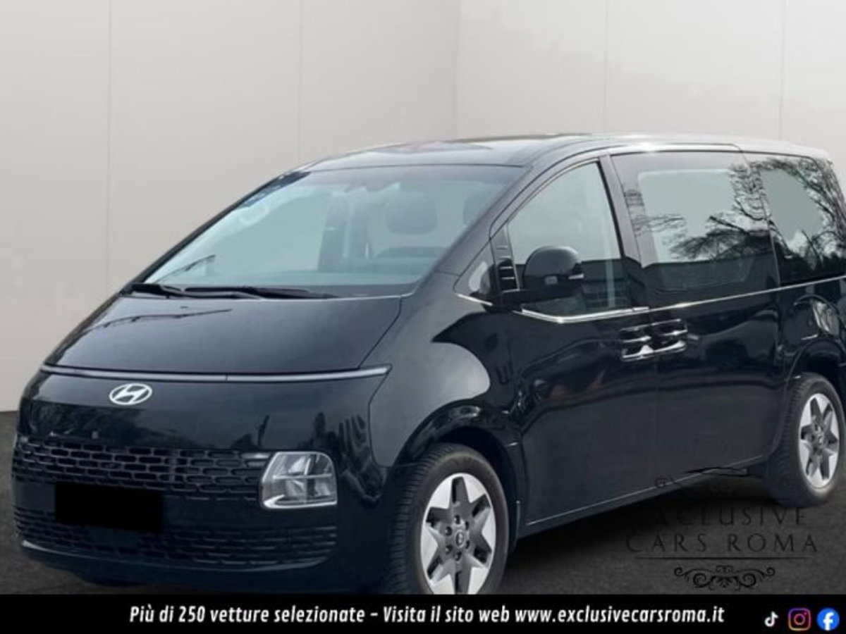 Hyundai Staria 1.6 hev 2wd auto