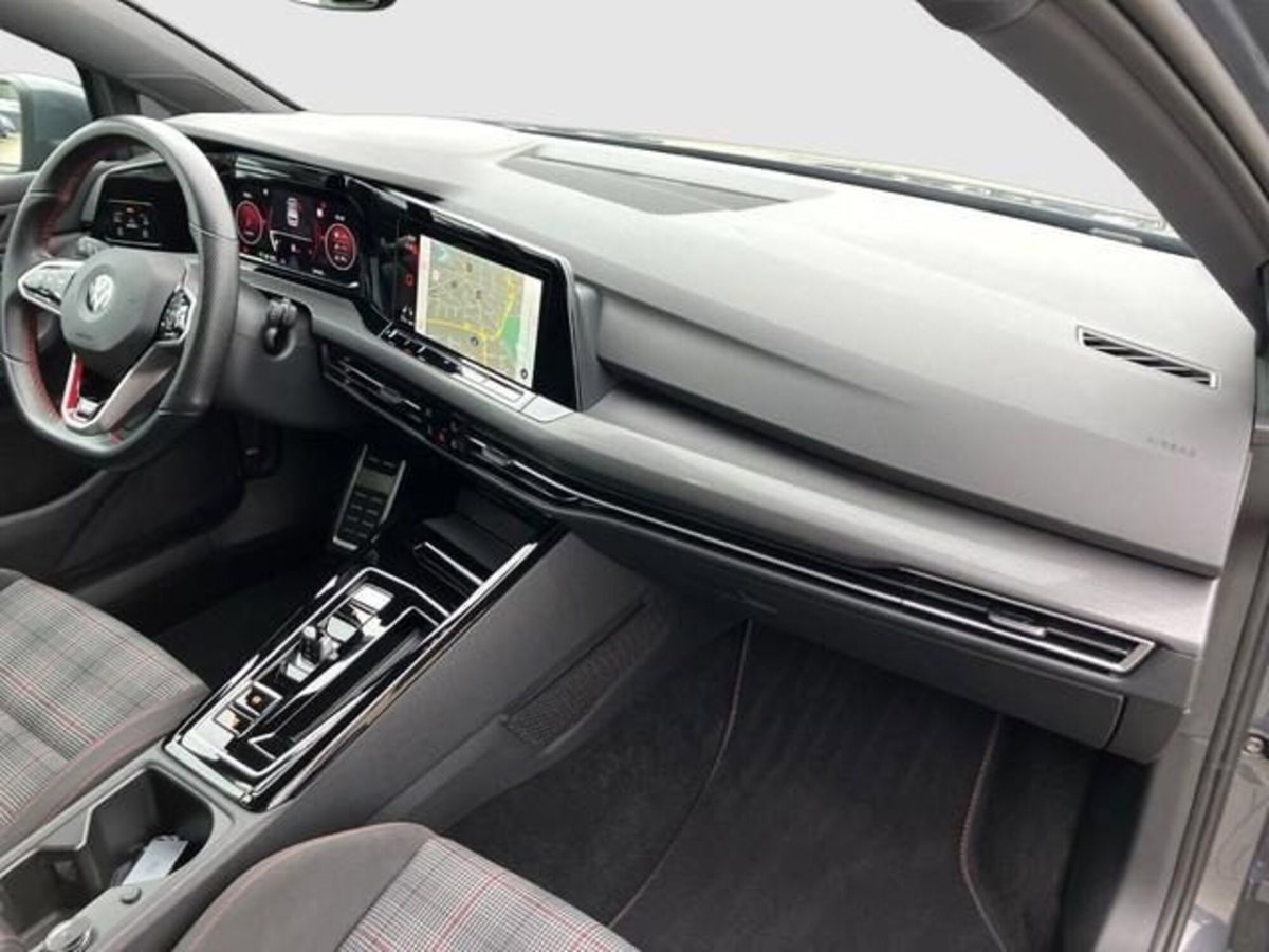 Volkswagen Golf 2.0 TSI GTI DSG (13)