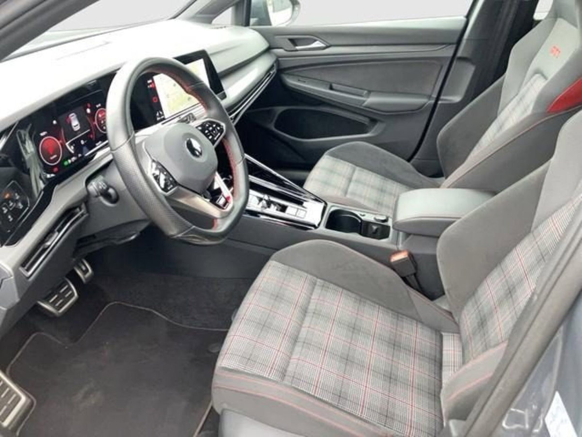 Volkswagen Golf 2.0 TSI GTI DSG (7)