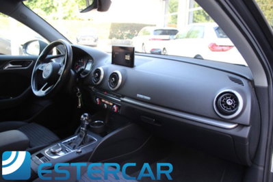Audi A3 Sportback 1.6 TDI S tronic Design (10)