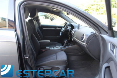 Audi A3 Sportback 1.6 TDI S tronic Design (12)