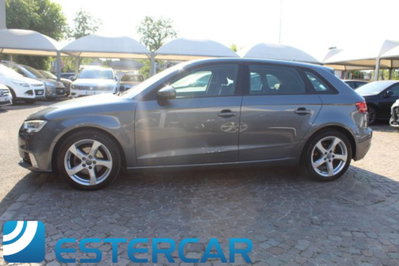 Audi A3 Sportback 1.6 TDI S tronic Design (13)