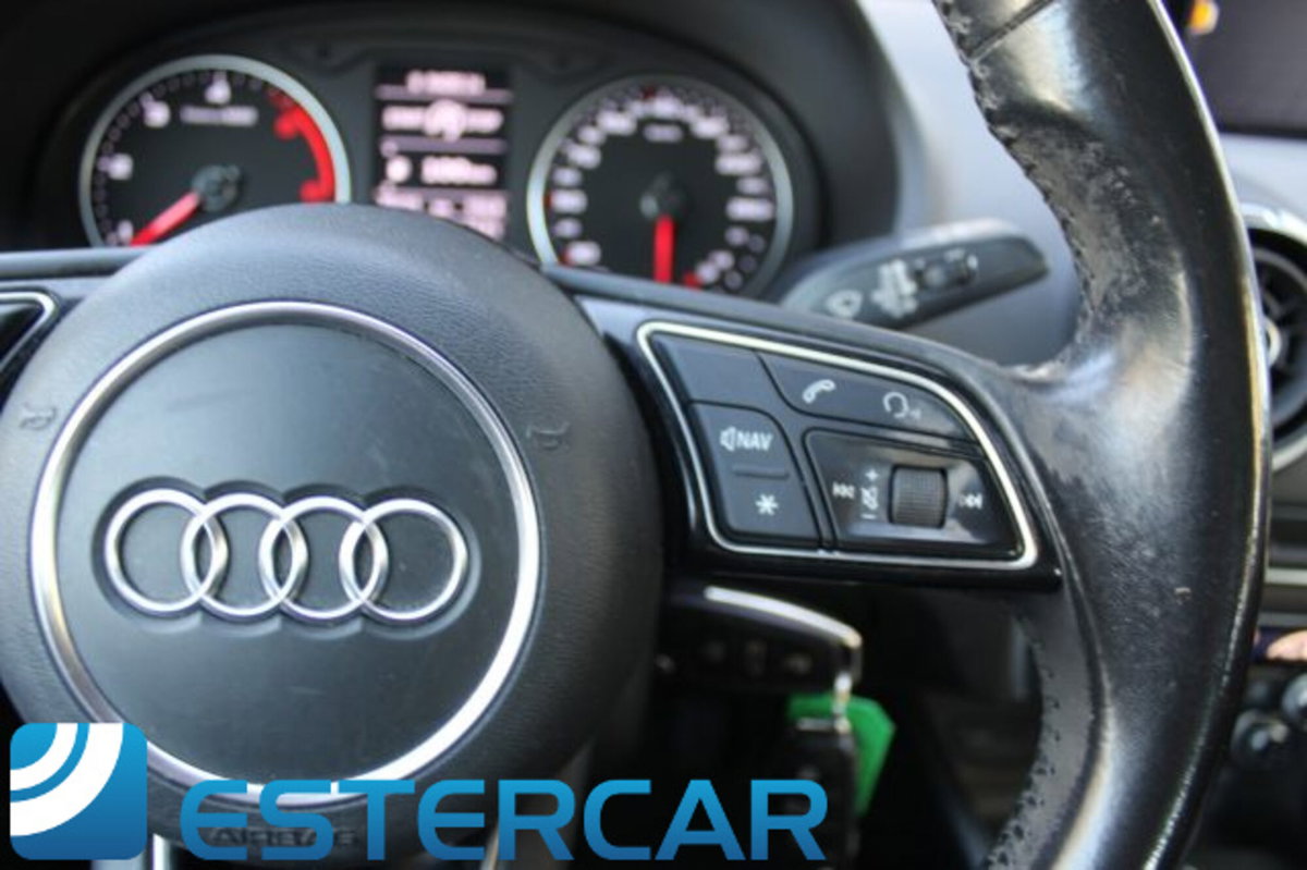 Audi A3 Sportback 1.6 TDI S tronic Design (20)