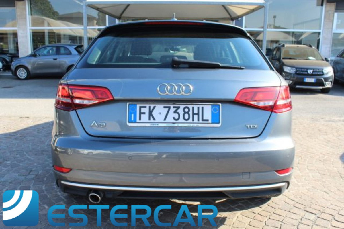 Audi A3 Sportback 1.6 TDI S tronic Design (9)