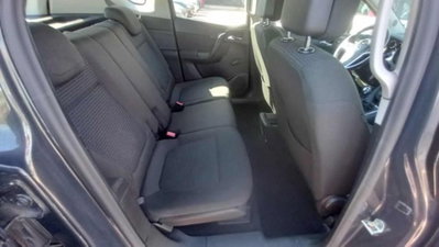 Opel Meriva 1.4 100CV Cosmo (12)