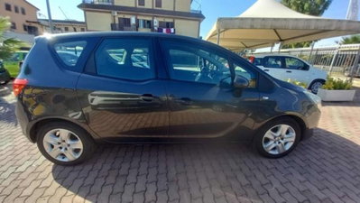 Opel Meriva 1.4 100CV Cosmo (8)