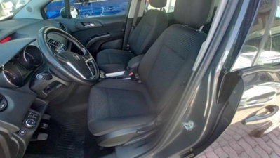 Opel Meriva 1.4 100CV Cosmo (9)