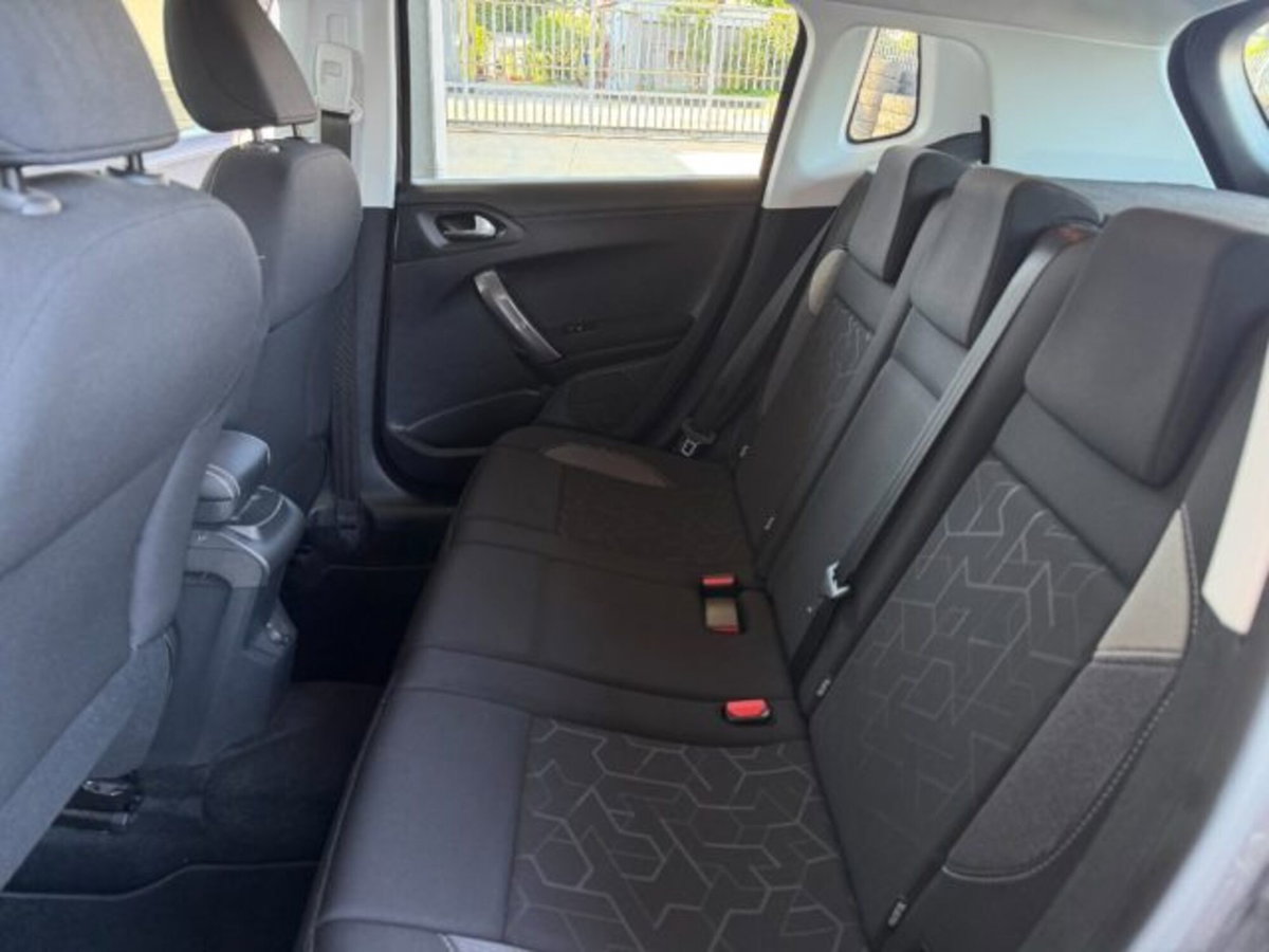 Peugeot 2008 82 Active (9)