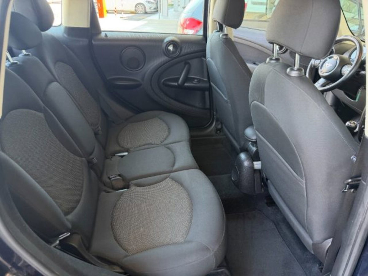 MINI Mini Countryman 1.6 Cooper D Countryman (8)