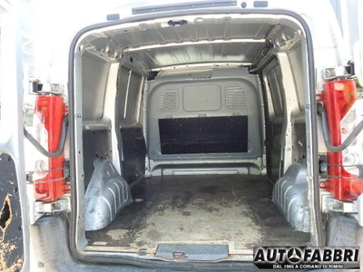 Citroen Jumpy Furgone 2.0 BlueHDi 140 S&S PL-SL-TN Furgone XL Club (5)