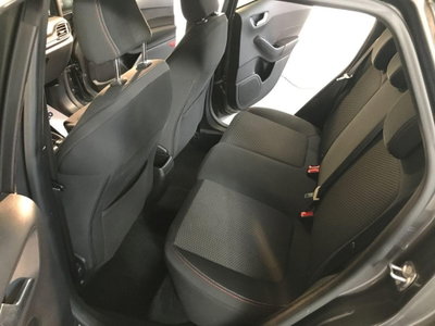 Ford Fiesta 1.1 85 CV 5 porte ST-Line (19)