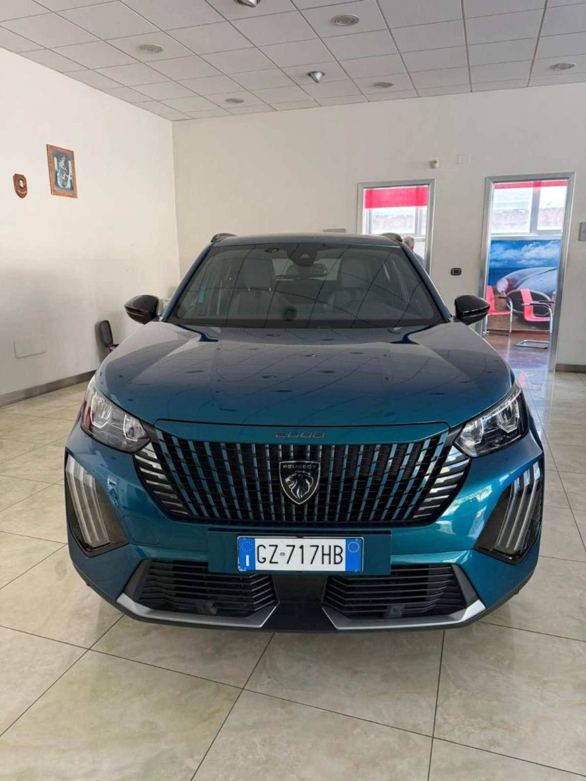 Peugeot 2008 PureTech 130 S&S EAT8 Allure Pack (2)