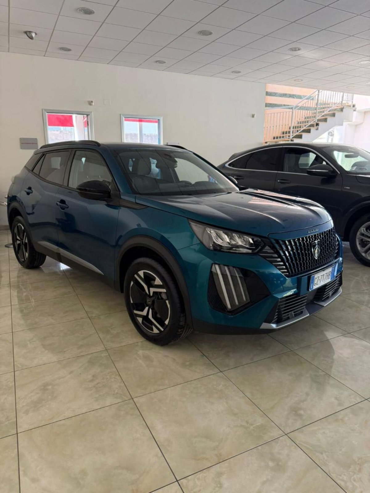 Peugeot 2008 PureTech 130 S&S EAT8 Allure Pack (3)