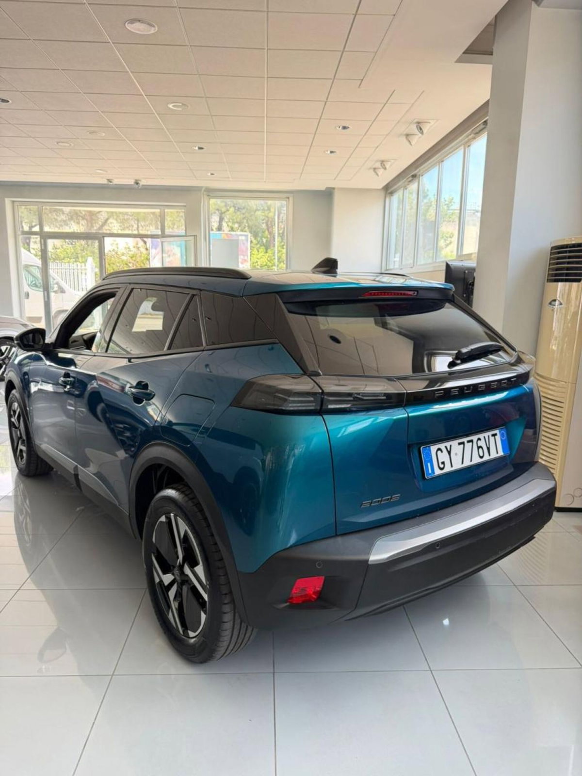 Peugeot 2008 PureTech 100 S&S Allure (5)