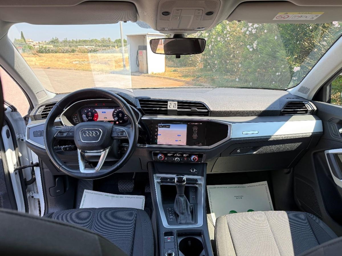 Audi Q3 35 TDI quattro S tronic Business Advanced (14)
