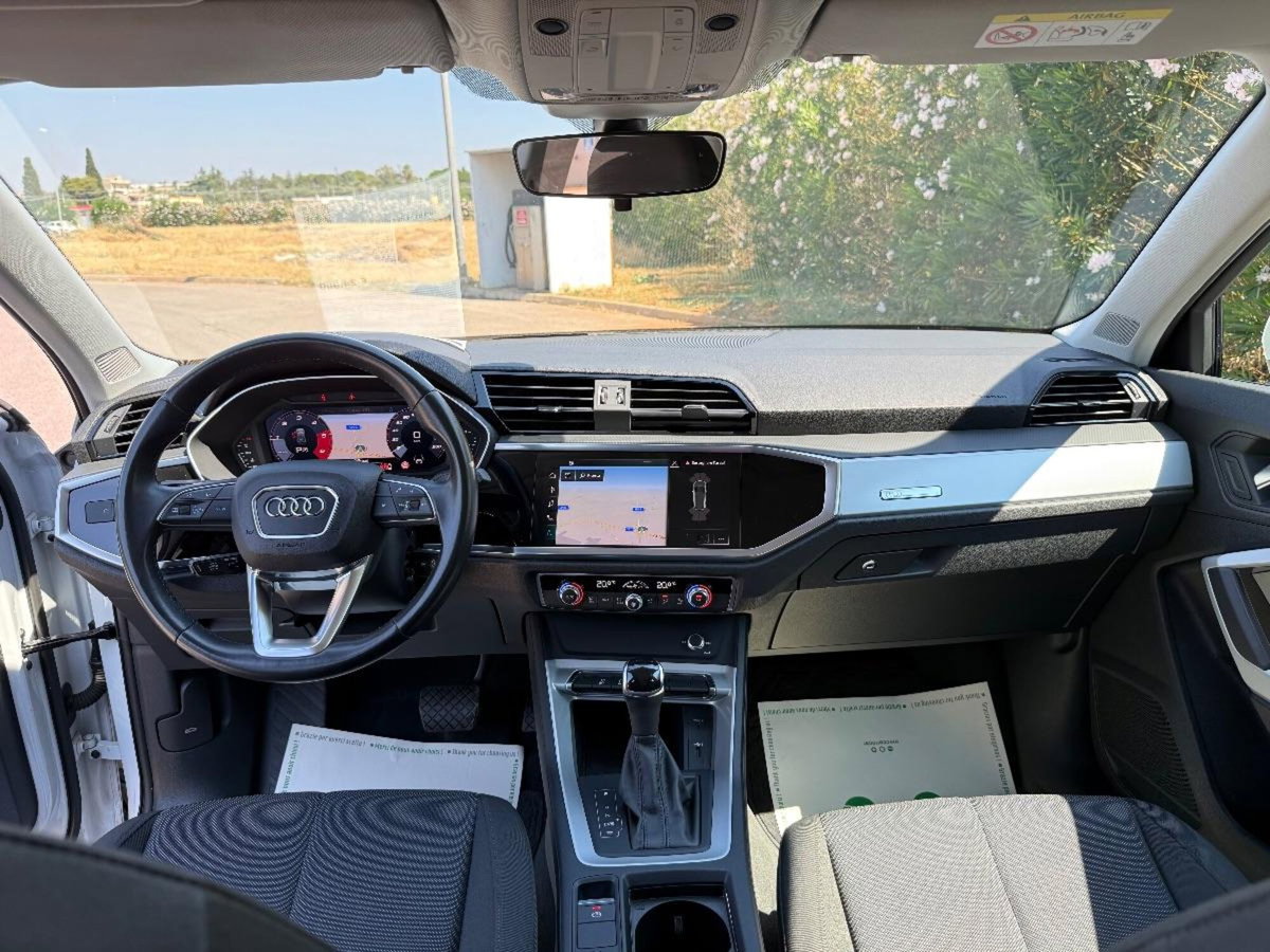 Audi Q3 35 TDI quattro S tronic Business Advanced (15)