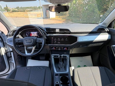 Audi Q3 35 TDI quattro S tronic Business Advanced (17)