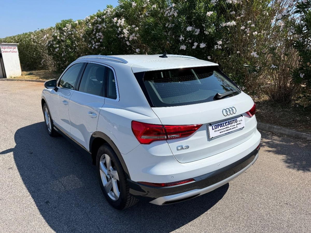 Audi Q3 35 TDI quattro S tronic Business Advanced (2)