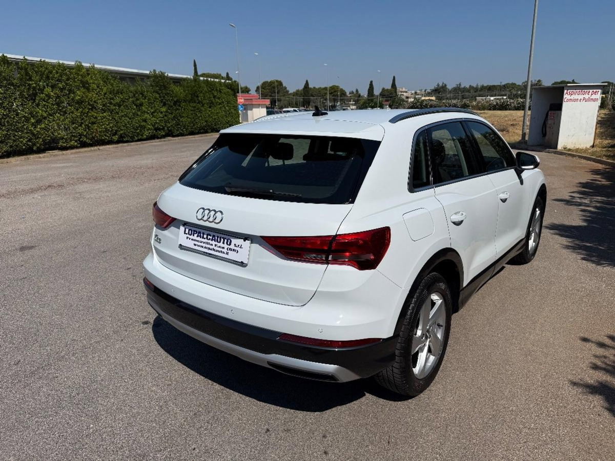 Audi Q3 35 TDI quattro S tronic Business Advanced (6)