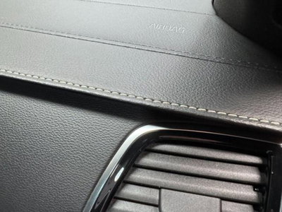 Volvo XC90 B5 (d) AWD Geartronic R-design (17)