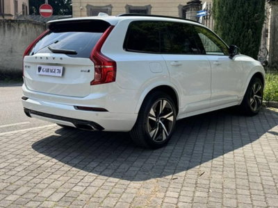 Volvo XC90 B5 (d) AWD Geartronic R-design (2)