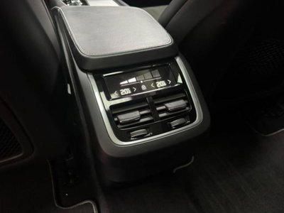 Volvo XC90 B5 (d) AWD Geartronic R-design (7)