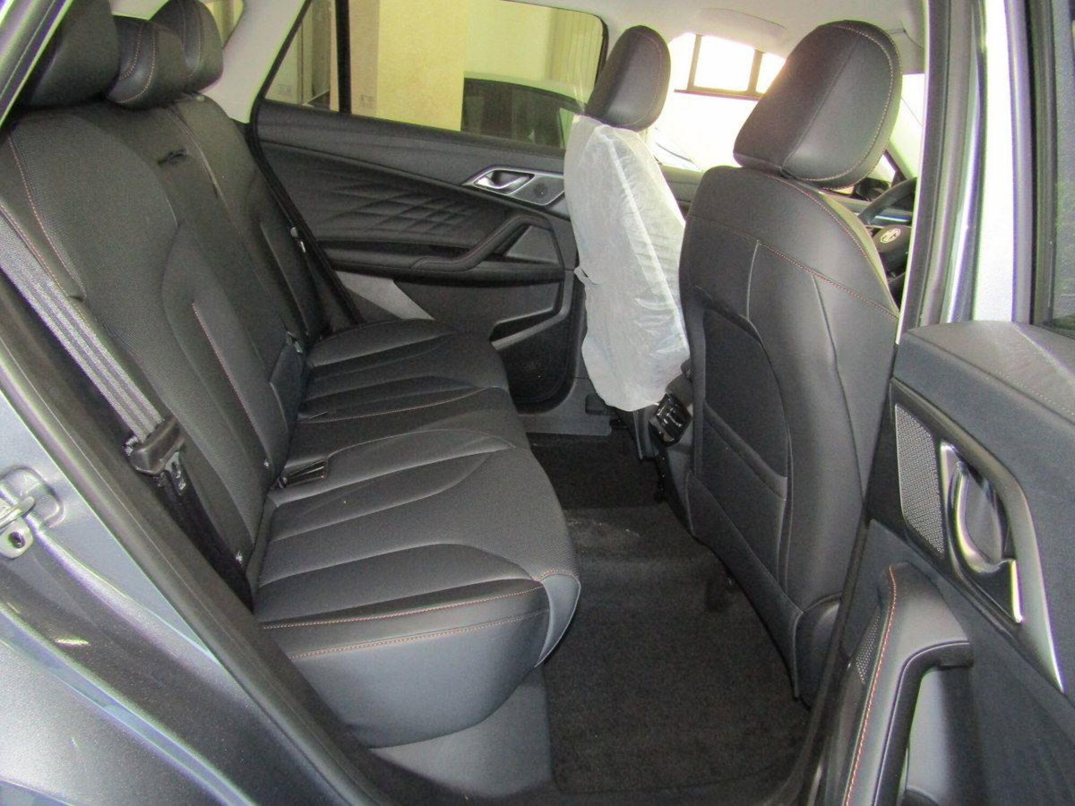 Mg HS HS 1.5T-GDI Luxury (8)